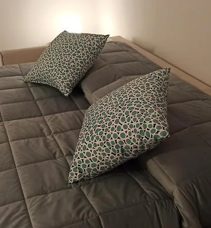 Апартаменты Garruba House 1